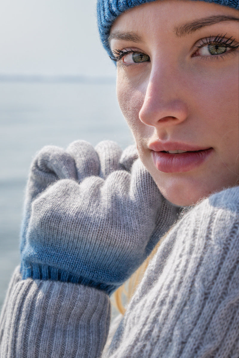 Sustainable Cashmere Glove - Blue Dip-Dye - Dongli Cashmere