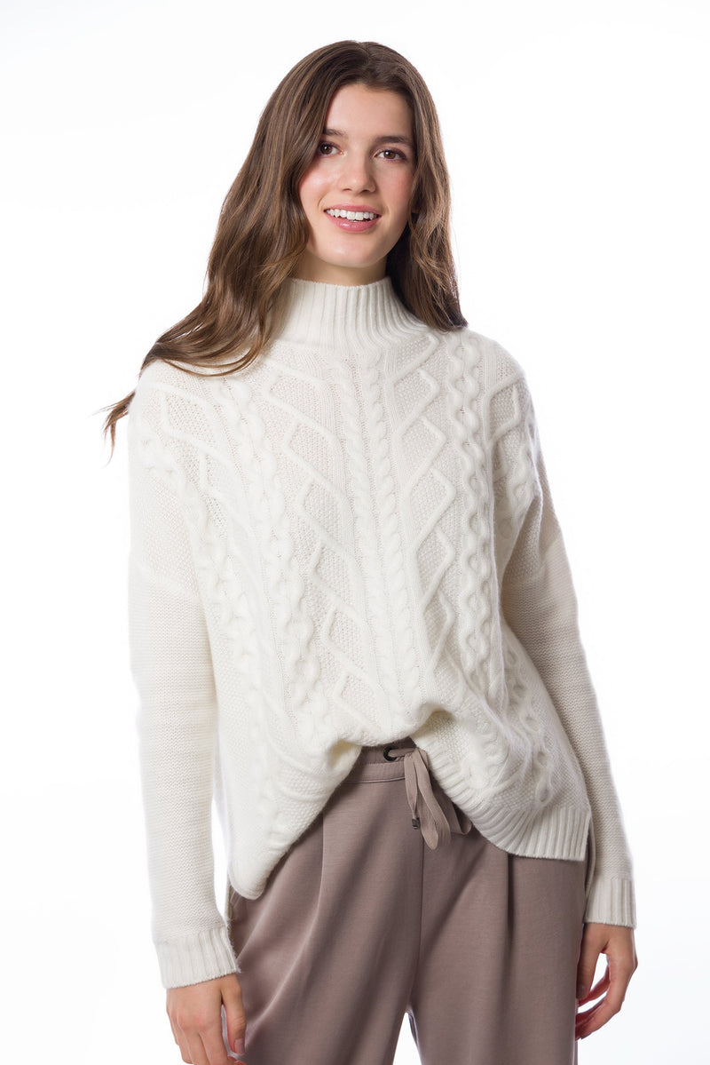 Sustainable Cashmere Loose Fit Cable Sweater - White - Dongli Cashmere