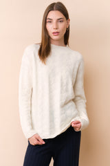 Maglione oversize a trecce 